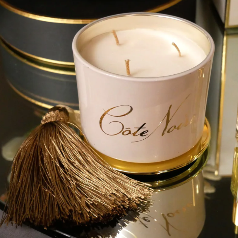 COTE NOIRE-CHRISTMAS CANDLE - 350 G TRIPLE WICK CANDLE - SALTED CARAMEL AND ROASTED PECAN