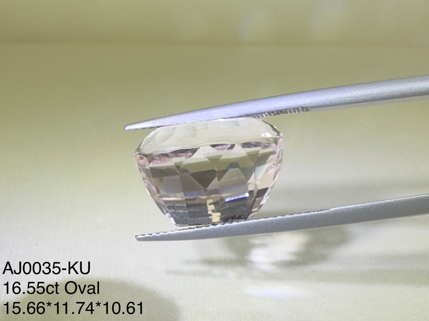 16.55ct Kunzite