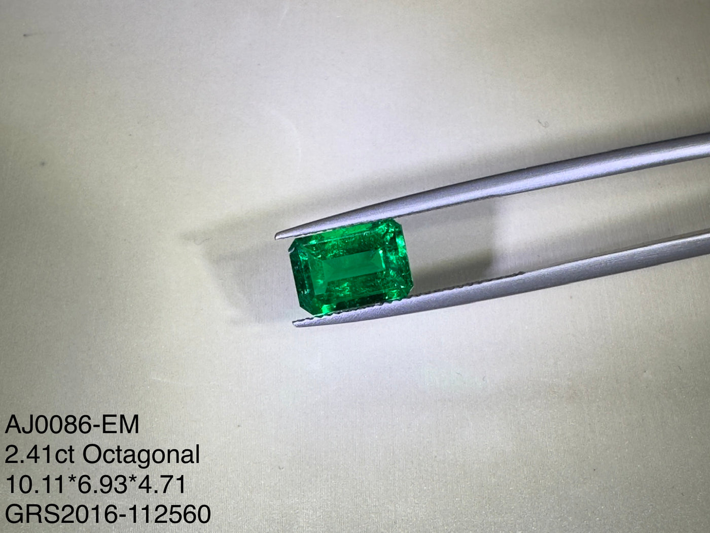 2.41ct Emerald