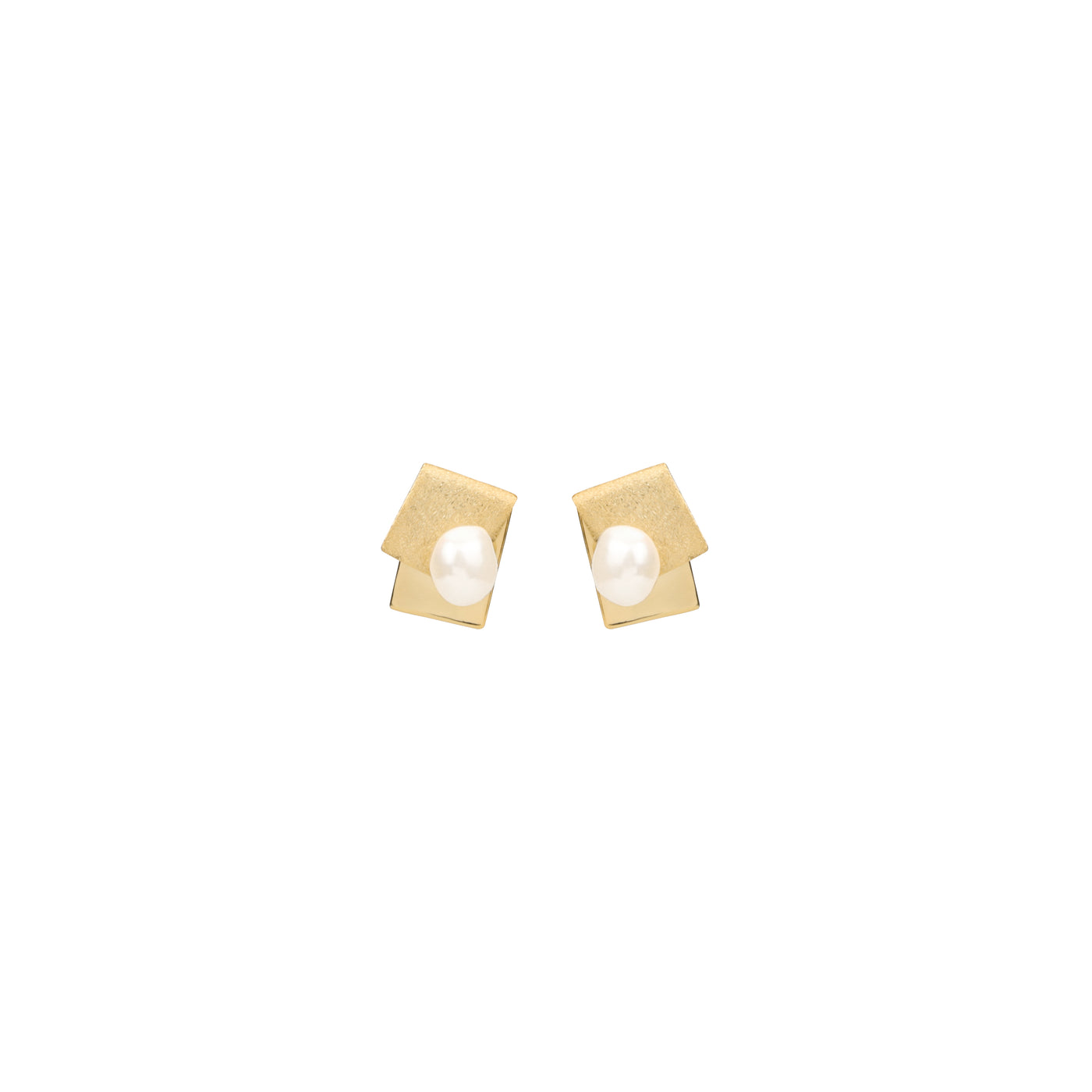 SKYLINE PEARL EARRING